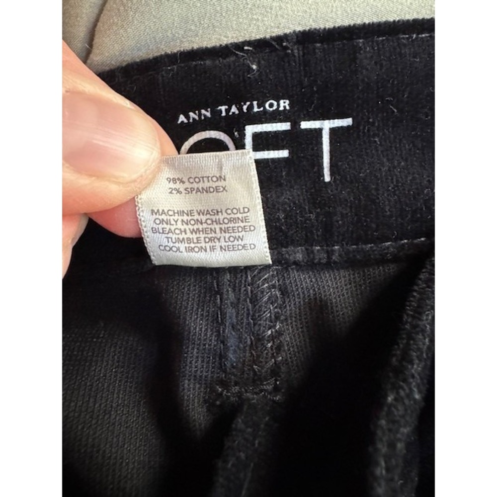 LOFT Black Corduroy Modern Straight Pants Women's Size 6‎ Petite - Picture 6 of 10